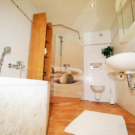 Gaestehaus Koen Apartment Zeltingen-Rachtig