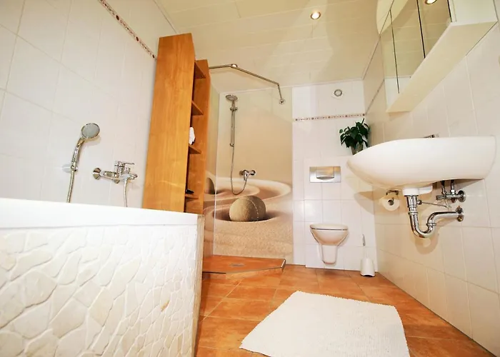 Gaestehaus Koen דירה זלטינגן-רכטינג